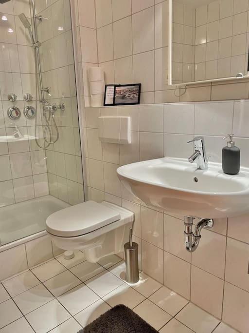Gemuetliche Wohnung In باد هومبرغ فور دير هوه المظهر الخارجي الصورة